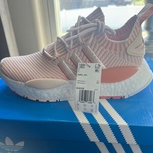 Adidas Women’s NMD W1 size 8 New with tags